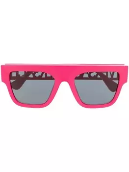 Versace Eyewear солнцезащитные очки с логотипом, розовый
