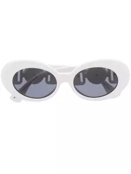 Versace Eyewear солнцезащитные очки в овальной оправе с декром Medusa, белый