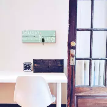 Вешалка с крючками Artland «Музыка была моей первой любовью», МДФ, зеленый