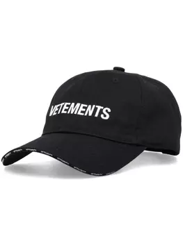VETEMENTS бейсболка с вышитым логотипом, черный