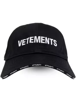 VETEMENTS кепка с вышивкой, черный