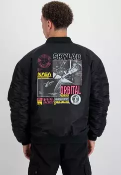 Ветровка Alpha Industries NASA SKYLAB, цвет black magenta