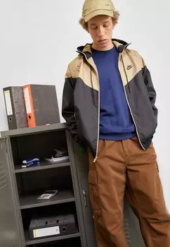 Ветровка Nike M NSW HE WR HD WVN JKT, цвет black/khaki
