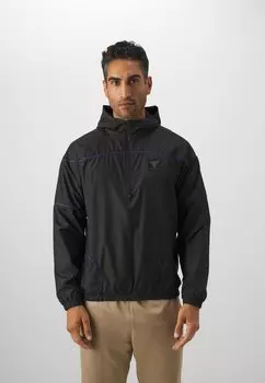 Ветровка Under Armour КУРТКА-АНОРАК РОК, цвет black/pluto