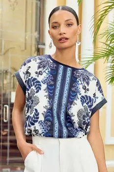 Виктория и Альберта | Атласная футболка из джерси спереди с круглым вырезом сзади Love & Roses, синий