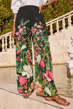 Виктория и Альберта | широкие брюки палаццо с цветочным принтом Love & Roses, черный