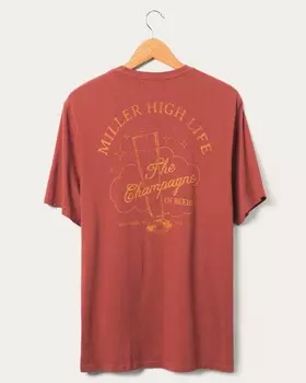 Винтажная стеклянная футболка Miller High Life Sportsman's Club Junk Food Clothing, цвет Red Dhalia