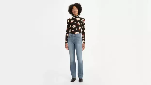 Винтажные классические женские джинсы bootcut Levi's, цвет Stay Put - Medium Wash