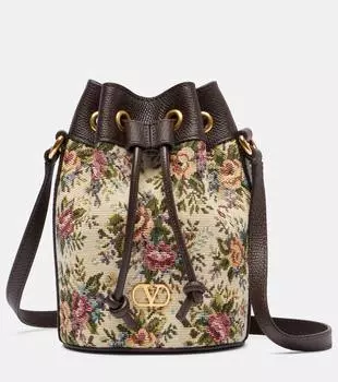 VLogo Signature Маленькая сумка-ведро из холста Valentino Garavani, Multicolor/Oak Brown
