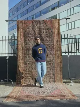 Водолазка GANT с логотипом университета, темно-синего цвета