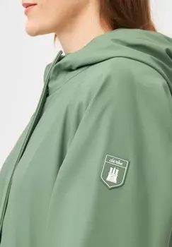 Водонепроницаемая куртка TRAVEBY FRIESE PLAIN Derbe, цвет Evergreen