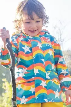 Водонепроницаемое пальто с волнистыми звездами и принтом «лужа бустер» Frugi, синий