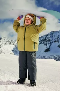 Водоотталкивающая и ветрозащитная куртка с капюшоном из коллекции ski ZARA, оливково-зеленый