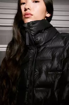 Водоотталкивающая стеганая куртка из термомова H&M, черный
