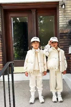 Водоотталкивающий пуховик жилет ZARA, экрю