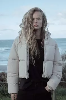 Водоотталкивающий пуховой анорак ZARA, экрю