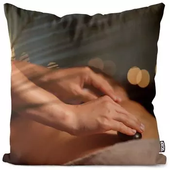 VOID Массажная подушка с горячими камнями. Чехол из полиэстера. Водонепроницаемая подушка для улицы и дома. Размер: 80 x 80 см.