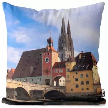 VOID Регенсбургский собор Старый город Чехол на подушку Полиэстер Водонепроницаемая подушка для улицы и дома Размер: 80 x 80 см