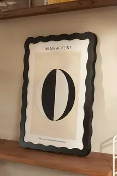 Волнистая деревянная рамка для фотографий Postery, 50x70 см, черный