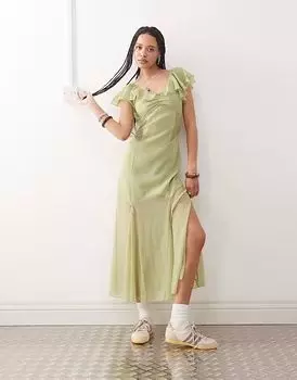 Восстановленное винтажное чайное платье миди с кружевными вставками и рукавами-крылышками пастельно-зеленого цвета Reclaimed Vintage