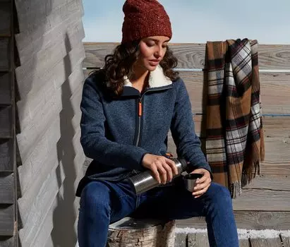 Вязаная флисовая куртка Tchibo, темно-синий крапчатый