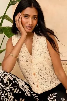 Вязаная майка крючком на пуговицах Love & Roses, белый