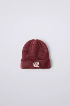 Вязаная шапка с этикеткой ZARA, бордовый
