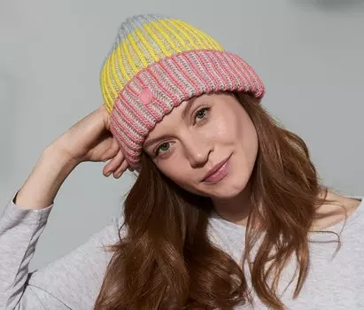 Вязаная шапка Tchibo