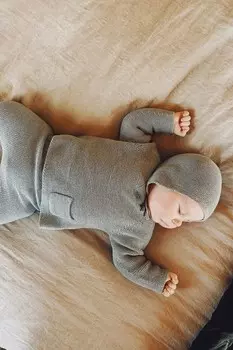 Вязаная шапка ZARA, светло-голубой