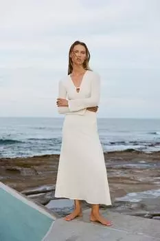 Вязаное крючком миди-платье ZARA, экрю