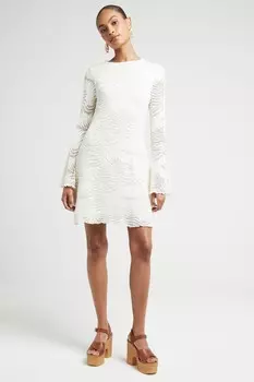 Вязаное крючком мини платье для фигуристки River Island, бежевый