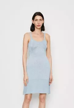 Вязаное платье Guess