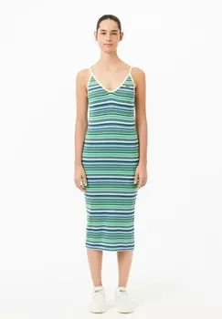 Вязаное платье Lacoste, кремовый