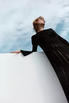 Вязаное платье лесенкой H&M, черный