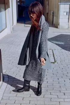 Вязаное платье с отделкой воротами ZARA, черный/белый