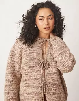 Вязаный кардиган с завязками спереди в коричневую крапинку ASOS DESIGN