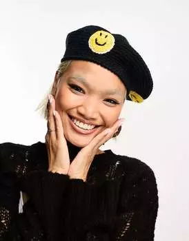 Вязаный крючком берет ASOS Happy Face