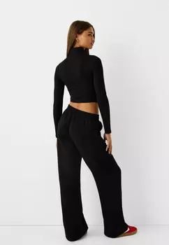 Вязаный свитер Bershka, черный деним