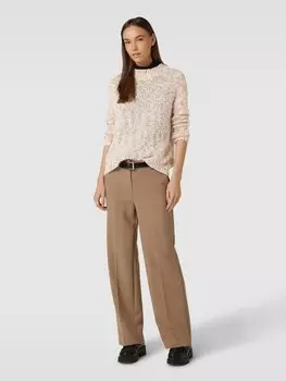 Вязаный свитер из фасонной пряжи с воротником-стойкой Rich & Royal, кремовый