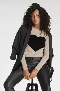 Вязаный свитер Laura Scott с узором в виде сердечек, черный