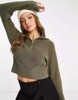 Вязаный свитер Monki цвета хаки с высоким воротником и молнией
