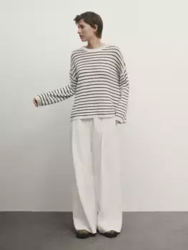Вязаный свитер с круглым вырезом и ребристой деталью Massimo Dutti, бежевый