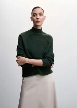 Вязаный свитер с высоким воротником MANGO, зеленый