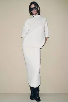 Вязаный свитер с высоким воротом ZARA, экрю