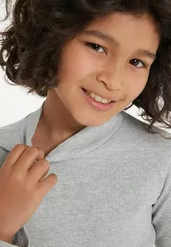 Вязаный свитер Tezenis, светло-серый