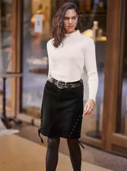 Вязаный свитер "Водолазка", цвет Ecru