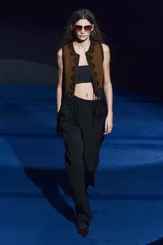 Вязаный жилет с бисером ZARA, коричневый