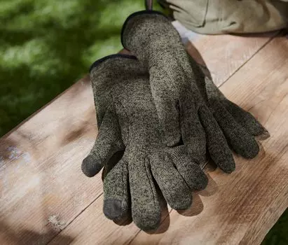 Вяжем перчатки из флиса Tchibo