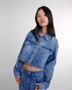 Вышитая джинсовая женская куртка Maje, синий