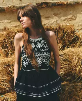 Вышитая майка Sfera, черный